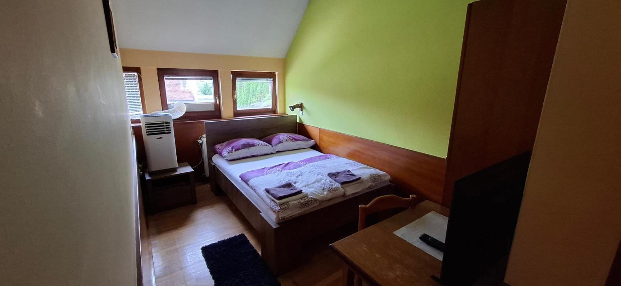 Craft Beer Bar Rooms Varazdin Luaran gambar